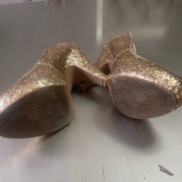 Cupid closed toe heels - Picture 3 of 7